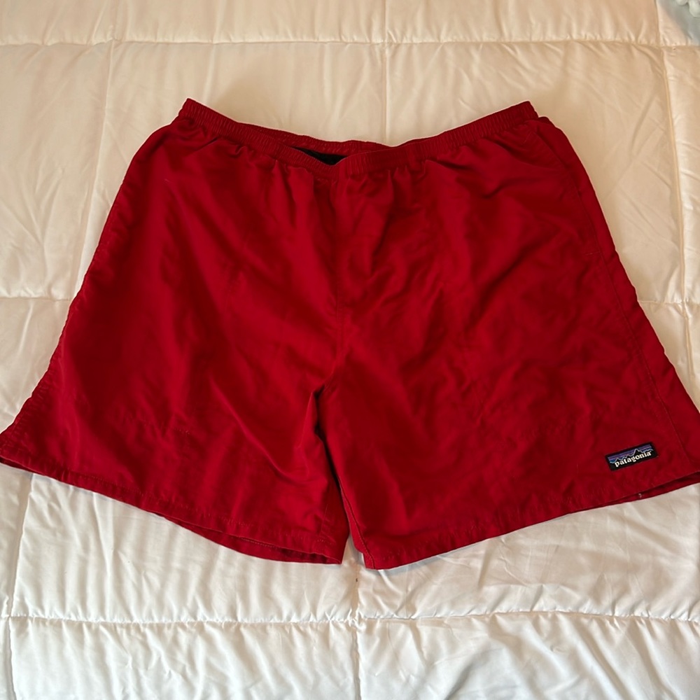Men’s Patagonia Baggies Shorts 7” Inseam - XL Red